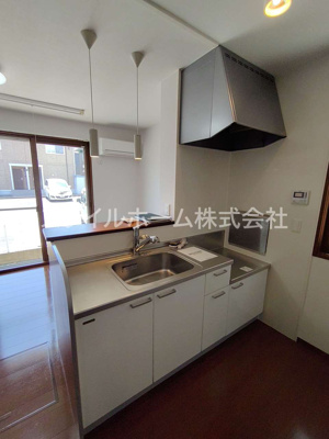 【キッチン】 | ロイヤルコートＣ | イメージです。