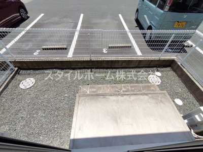 【庭】 | ロイヤルコートＣ | イメージです。