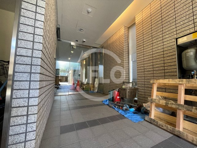 ラパン・ブランのエントランス|ラパン・ブラン　エントランス