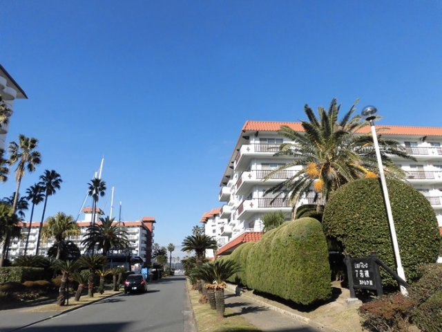 海一望！逗子マリーナ7号棟　5階　最上階の外観|リゾート感溢れる周辺