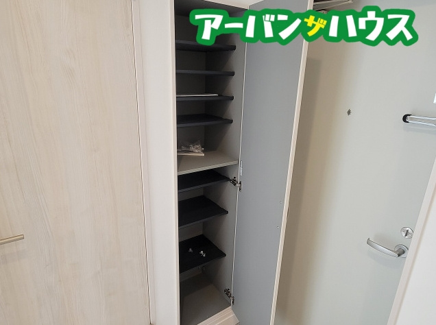 REGALEST 白石東新町の収納