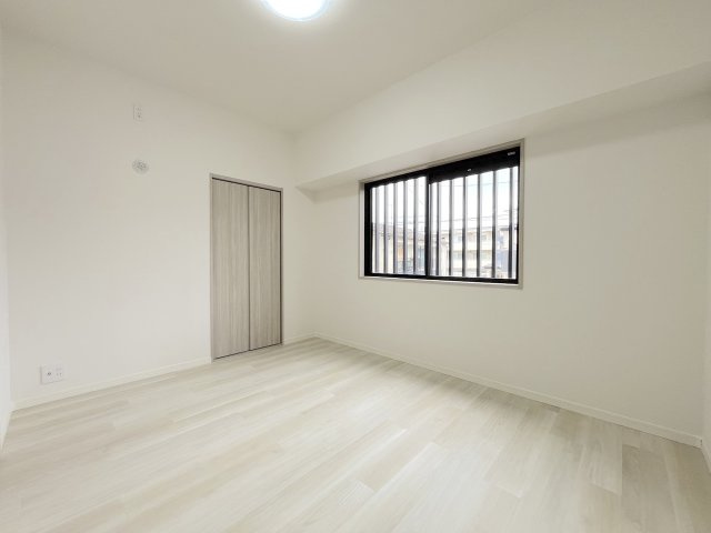 エスポワール南福岡の洋室