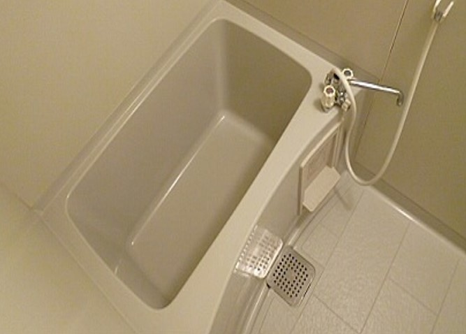 サンライズマンションの浴室