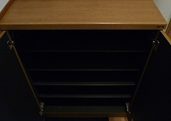 サンライズマンションの玄関