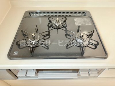 【その他】 | 裾野市佐野 7期 新築一戸建て 4号棟  | 3口コンロです