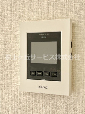 【セキュリティ】 | 裾野市佐野 7期 新築一戸建て 4号棟  | TVモニター付きインターフォンです