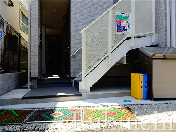 アミックス学芸大学のエントランス