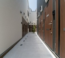 ジャスパー祖師谷のエントランス