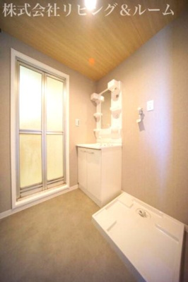 【洗面所】 | ロイヤルコーポ長栖