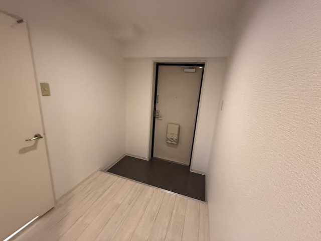 グリーンパレス千里中央B棟の玄関