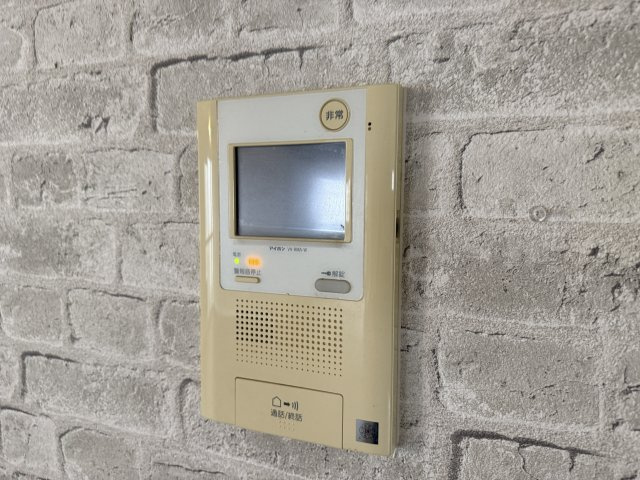 サンロイヤル池田駅前のセキュリティ