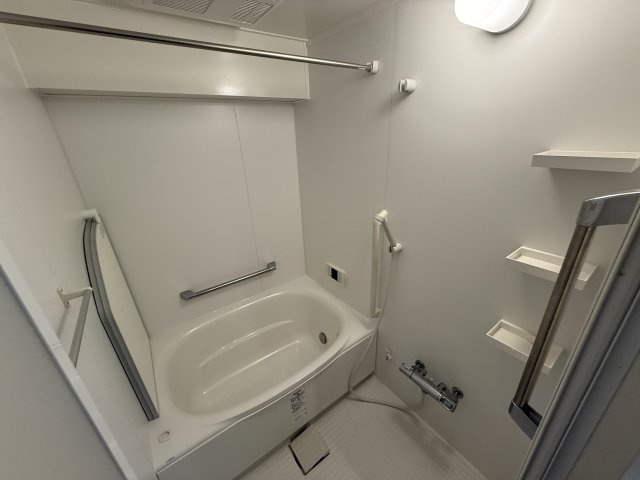 サンロイヤル池田駅前の浴室