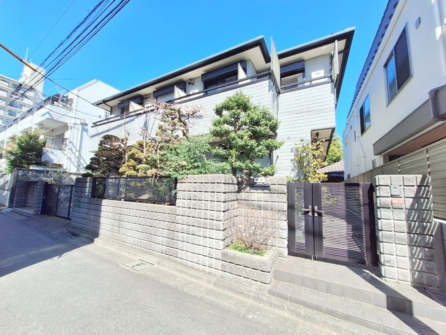 メゾンＮの外観|★駅近でも落ち着いた住環境です★