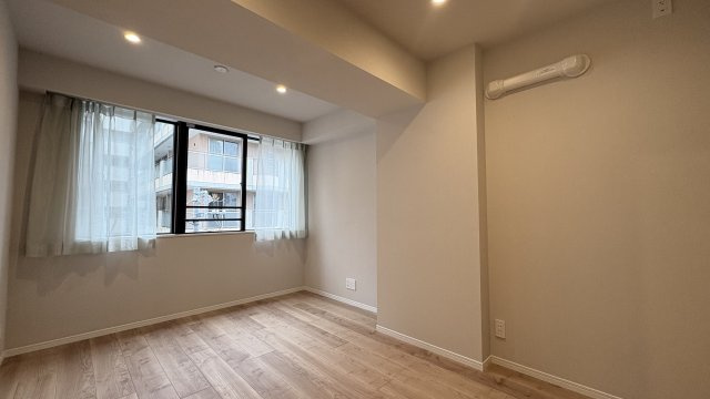 ★仲介手数料無料★ルミナス一番町(一番町に佇むヴィンテージ物件　新規リフォーム済み）の洋室