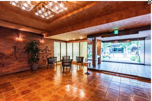 【エントランス】 | ★仲介手数料半額★ルミナス一番町(一番町に佇むヴィンテージ物件　新規リフォーム済み）