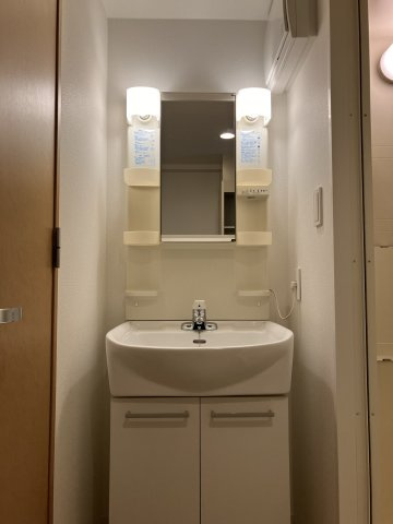 プライムアーバン葛西イーストの洗面所|参考写真