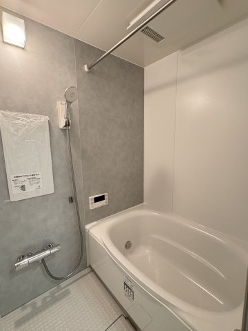 プライムアーバン千住の浴室