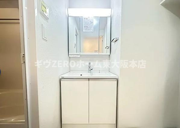 スプランディッド上本町WESTの洗面所