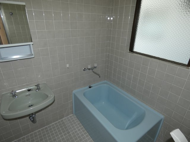 松藤ビルの浴室|浴室です