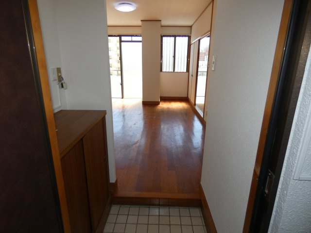 松藤ビルの玄関|玄関です