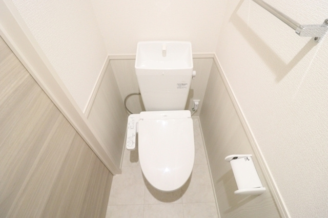 フェリーチェ　MAEBASHIのトイレ|温水洗浄暖房便座