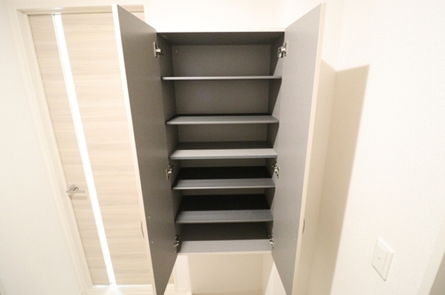 フェリーチェ　MAEBASHIの玄関|シューズボックス