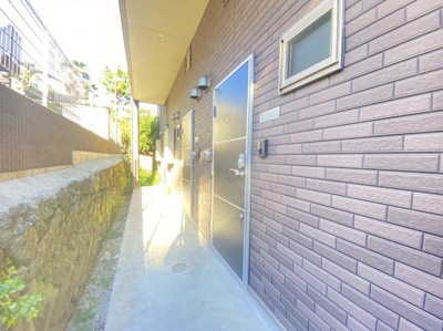 【エントランス】メゾンあすか