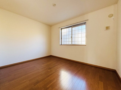 【寝室】カーサヴェンティ