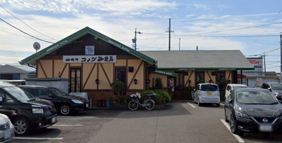 コメダ珈琲店師勝店 徒歩12分。 910m