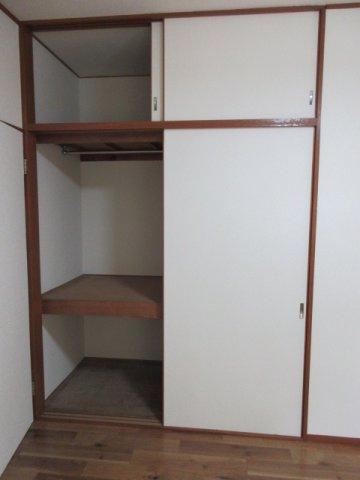 エバーグリーンハイツの収納