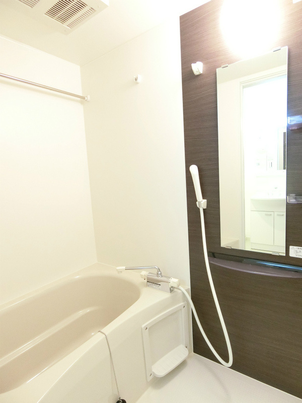 リブリ・武蔵小金井の浴室