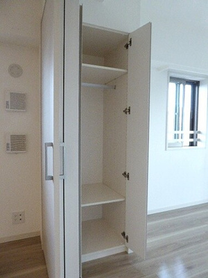 【収納】 | パレステージ関内大通り公園 | クロゼット　※2022年11月撮影