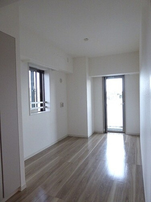 【居間・リビング】 | パレステージ関内大通り公園 | 洋室約5.5畳　※2022年11月撮影