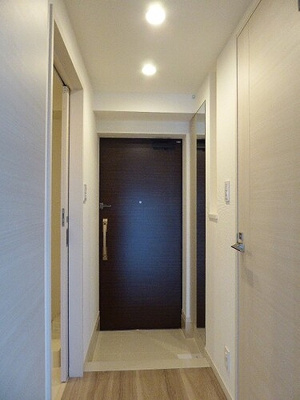 【玄関】 | パレステージ関内大通り公園 | 玄関　※2022年11月撮影