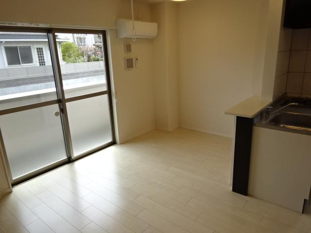 ディアコート下伊福の居間・リビング|リビング