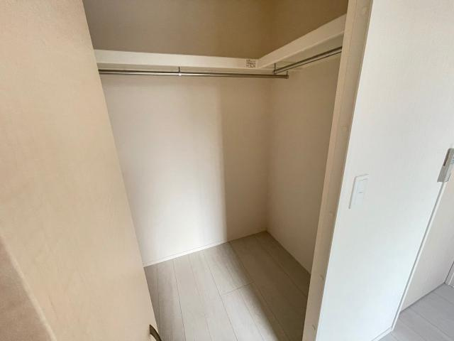 Premierの収納|洋室ウォークインクローゼット