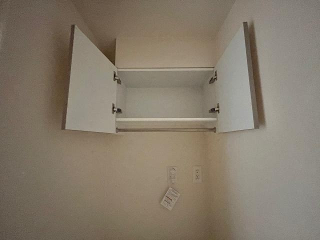 Premierのその他|洗濯機置場上部収納