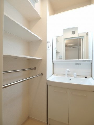 カーサ・ルピナスの洗面所