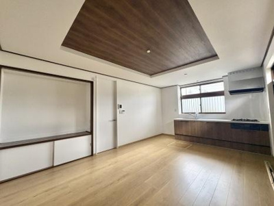 【居間・リビング】 | 前橋市鶴が谷町1期中古一戸建て