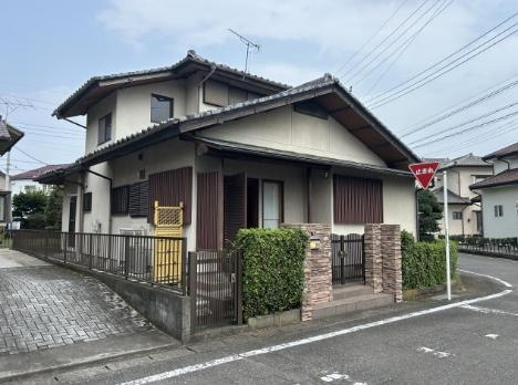 前橋市下大島町１期中古一戸建ての前面道路含む現地写真