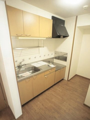 【キッチン】 | グランデールサカエ | 便利な吊戸棚が付いています♪