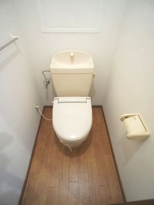 【トイレ】 | グランデールサカエ | 温水洗浄暖房便座機能付きです♪