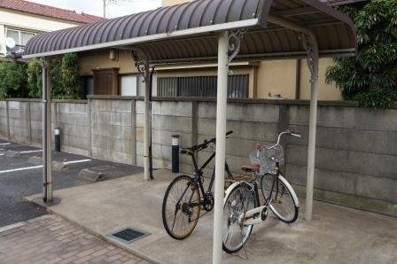 レオパレスグリーンハウスⅢのその他|駐輪場