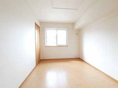 【内装】 | フローレスＢ | 中はこのようになっています