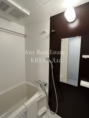 【浴室】 | WORVE大阪本町 | 浴室乾燥機つきの浴室です☆