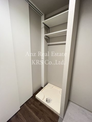 【収納】 | WORVE大阪本町 | 室内洗濯機置場の上には棚もあります☆