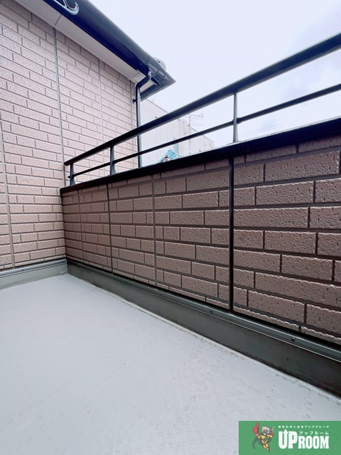 北名古屋市貸家のバルコニー