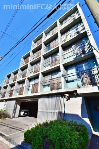 メネダスの外観