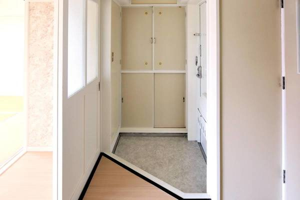ビレッジハウス下広川1号棟の玄関|ビレッジハウスの同一物件・同一タイプの間取りの写真です