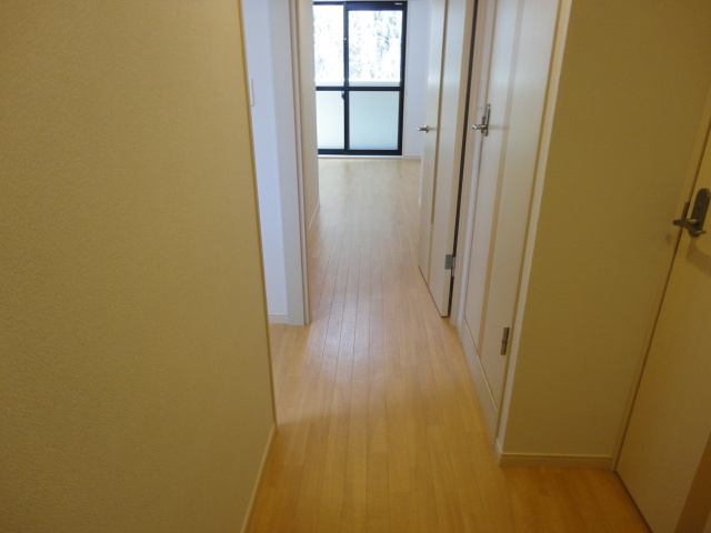 エクセルシア永源山の内装|廊下